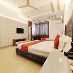 Hotel Omni Plaza